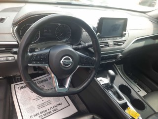 Image for 2022 Nissan Altima SR ID: 7638249