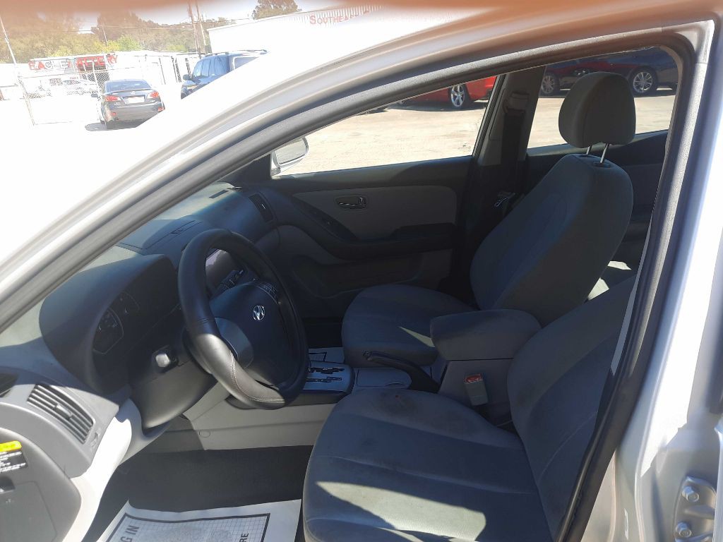 2010 Hyundai Elantra Image 6