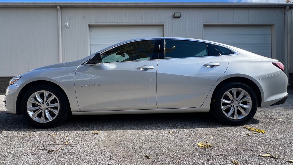 2022 Chevrolet Malibu Image 3