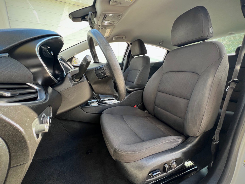 2022 Chevrolet Malibu Image 9