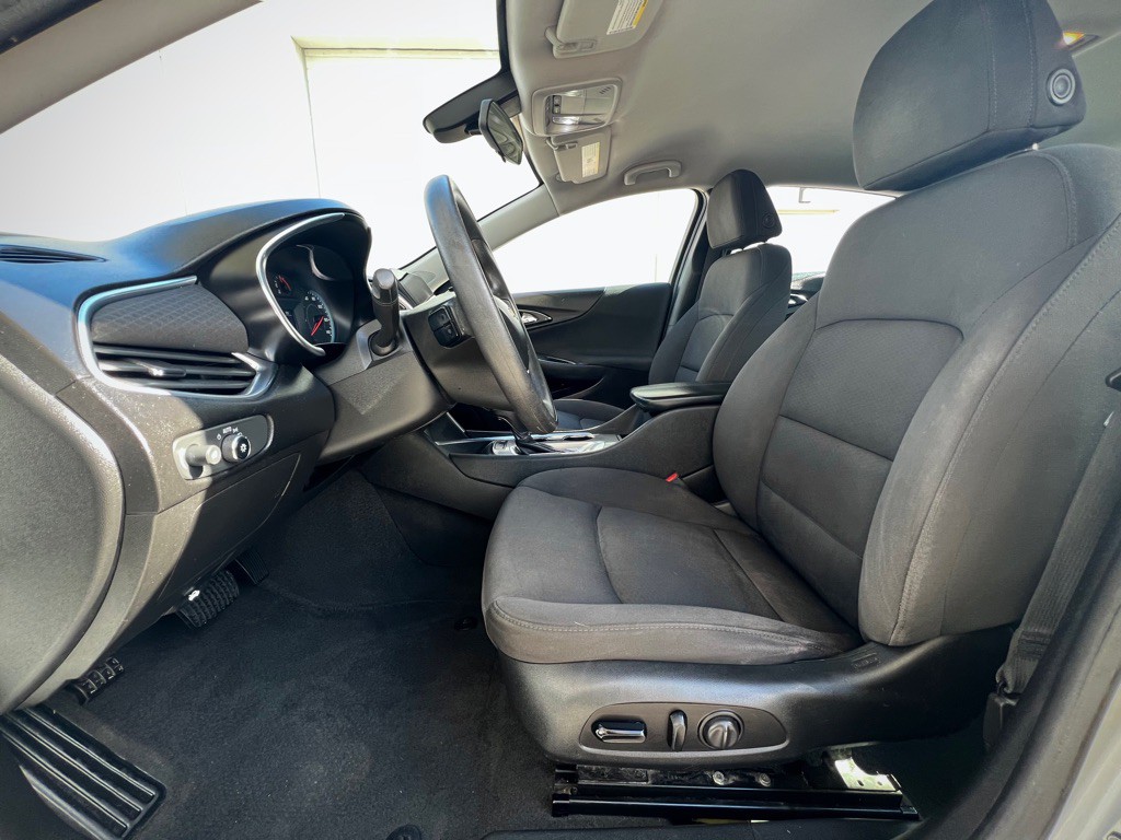 2022 Chevrolet Malibu Image 10