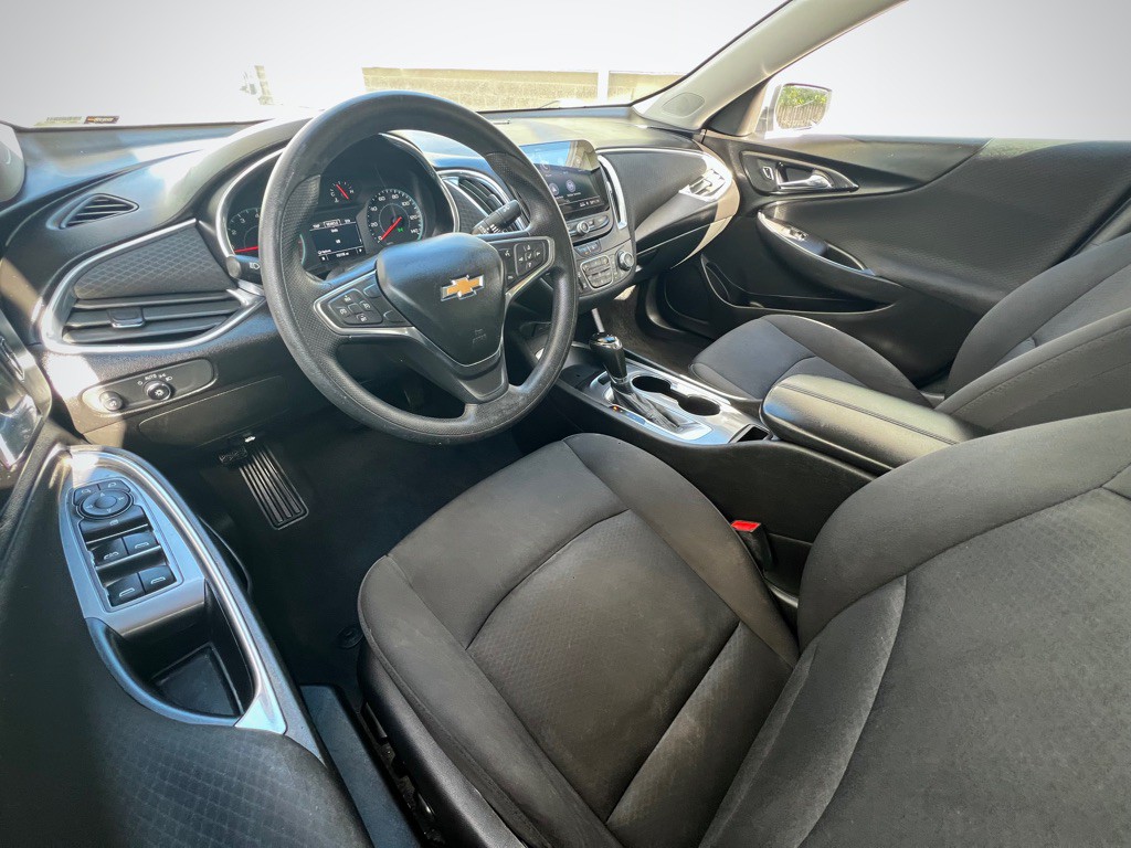 2022 Chevrolet Malibu Image 11