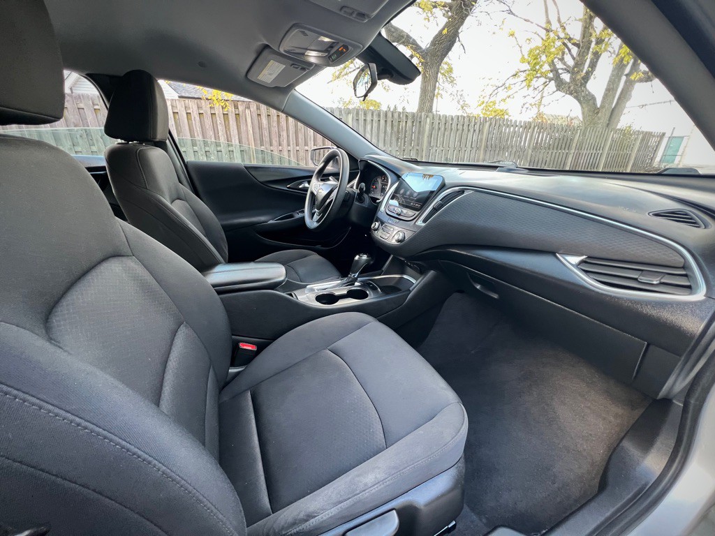 2022 Chevrolet Malibu Image 21