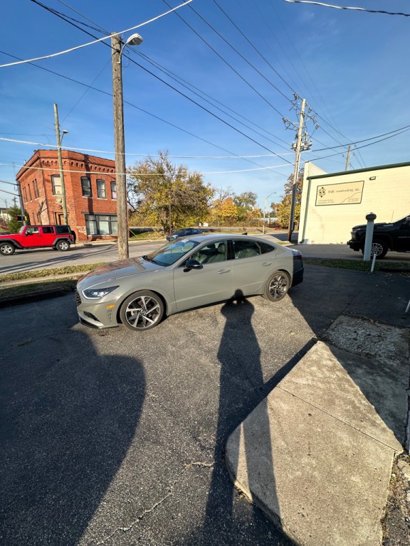 2021 Hyundai Sonata Image 3