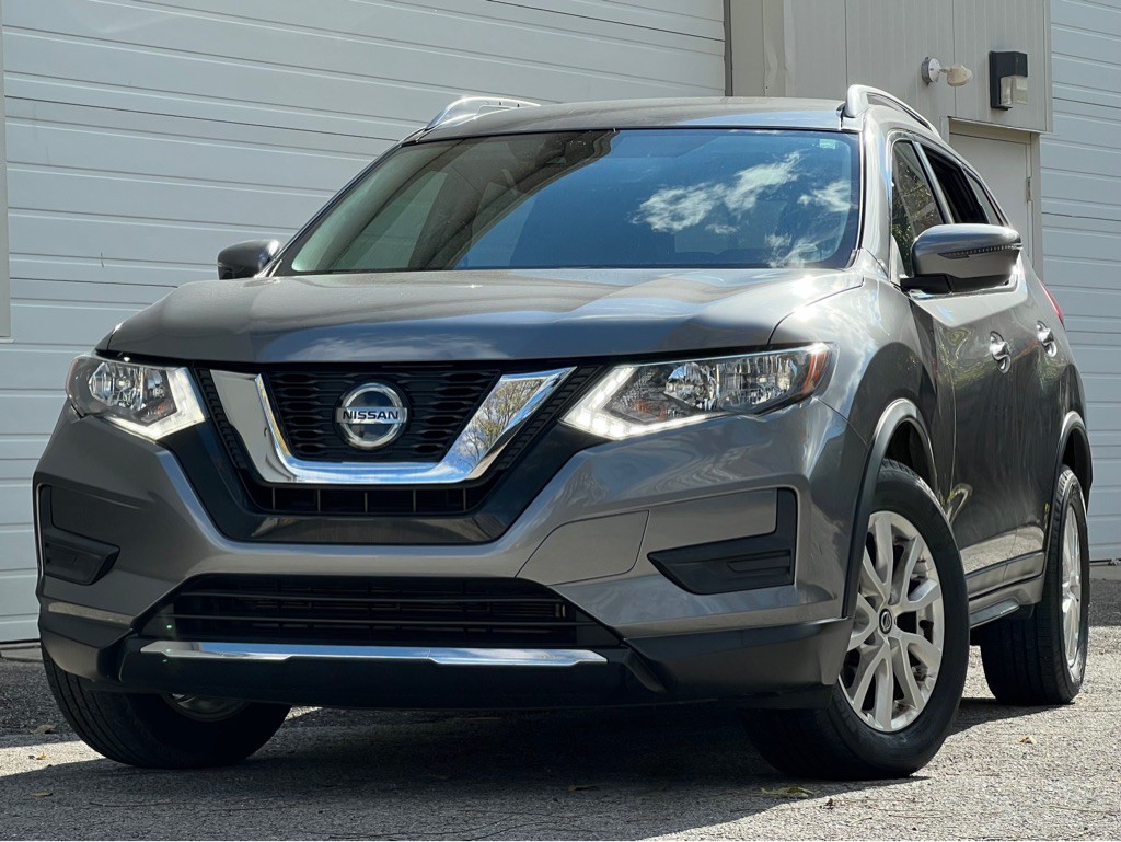 2020 Nissan Rogue Image 1