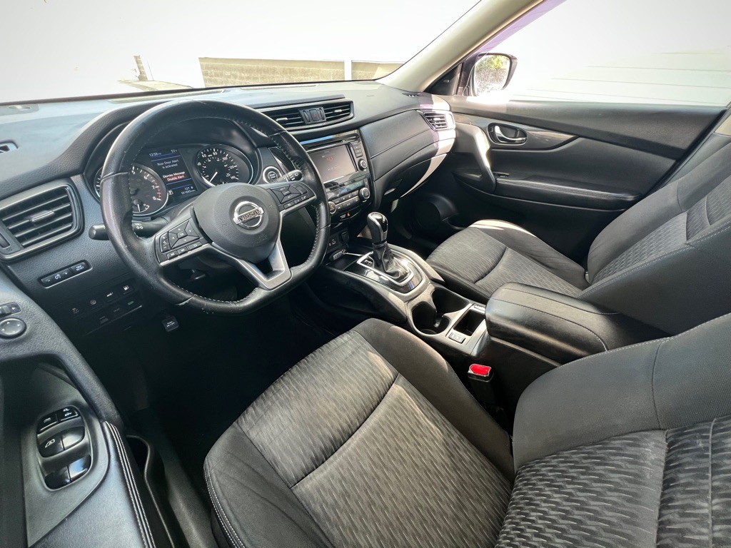 2020 Nissan Rogue Image 11