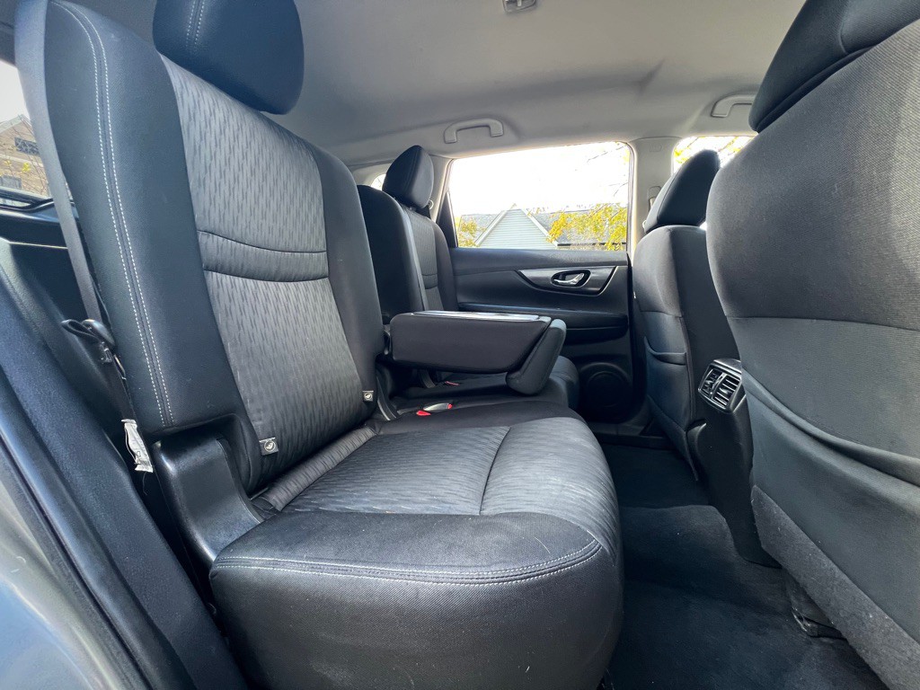 2020 Nissan Rogue Image 23