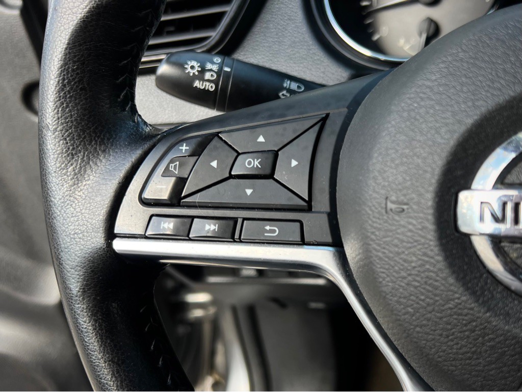 2020 Nissan Rogue Image 29