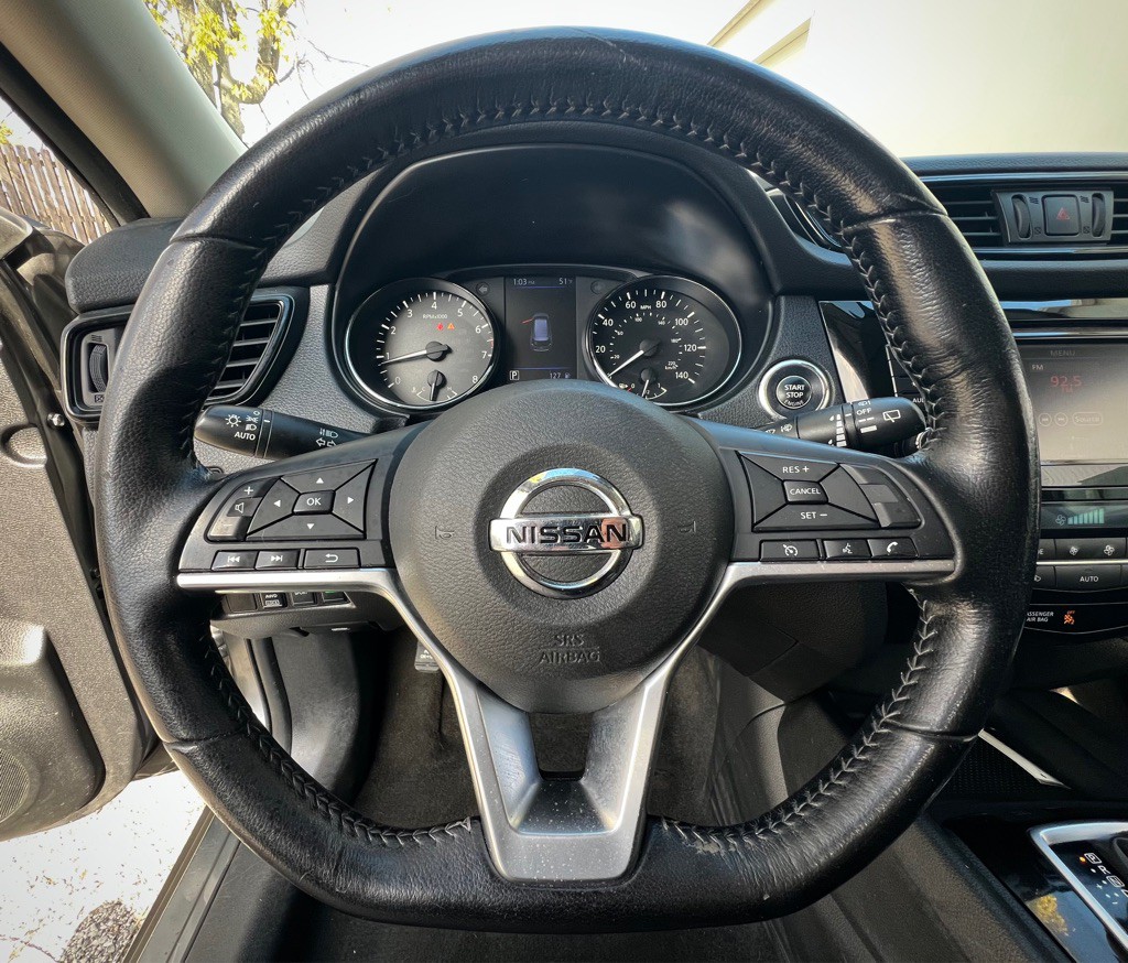 2020 Nissan Rogue Image 31