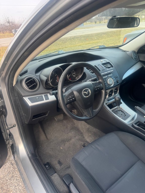 2011 Mazda Mazda3 Image 5