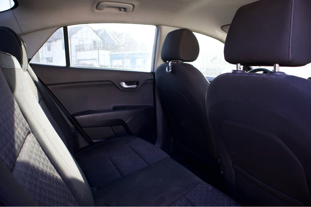 2021 Kia Rio Image 10