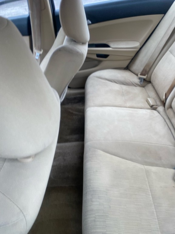 2012 Honda Accord Image 7