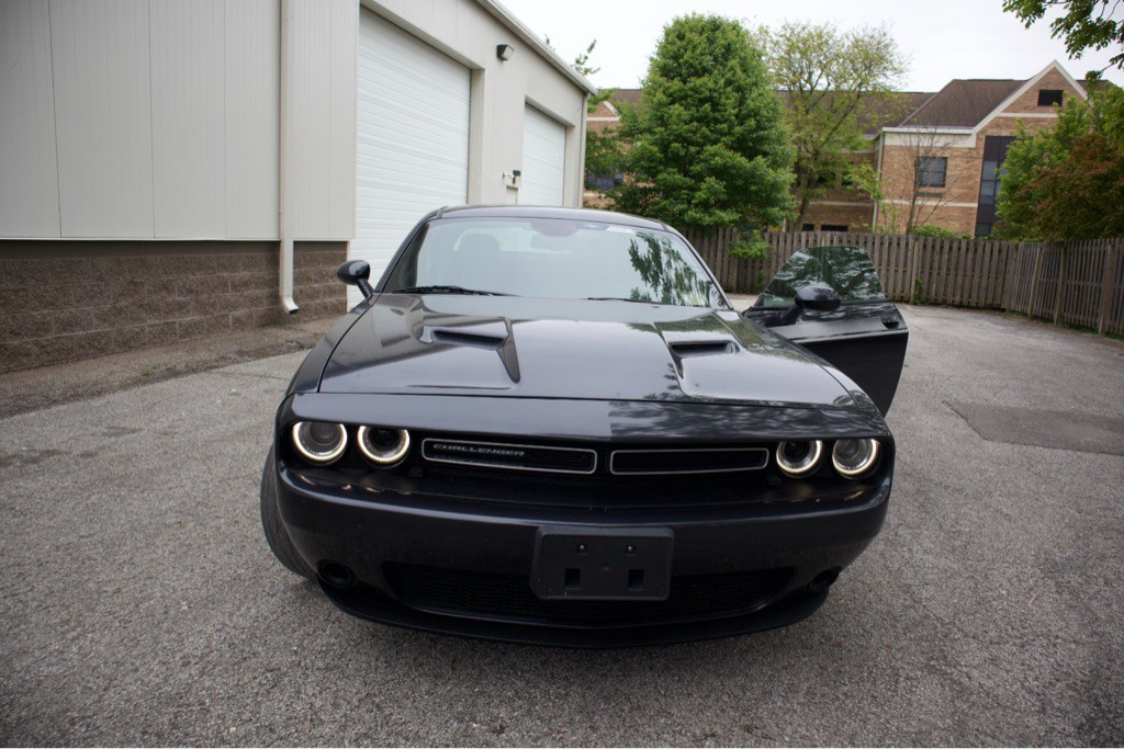 2019 Dodge Challenger Image 3