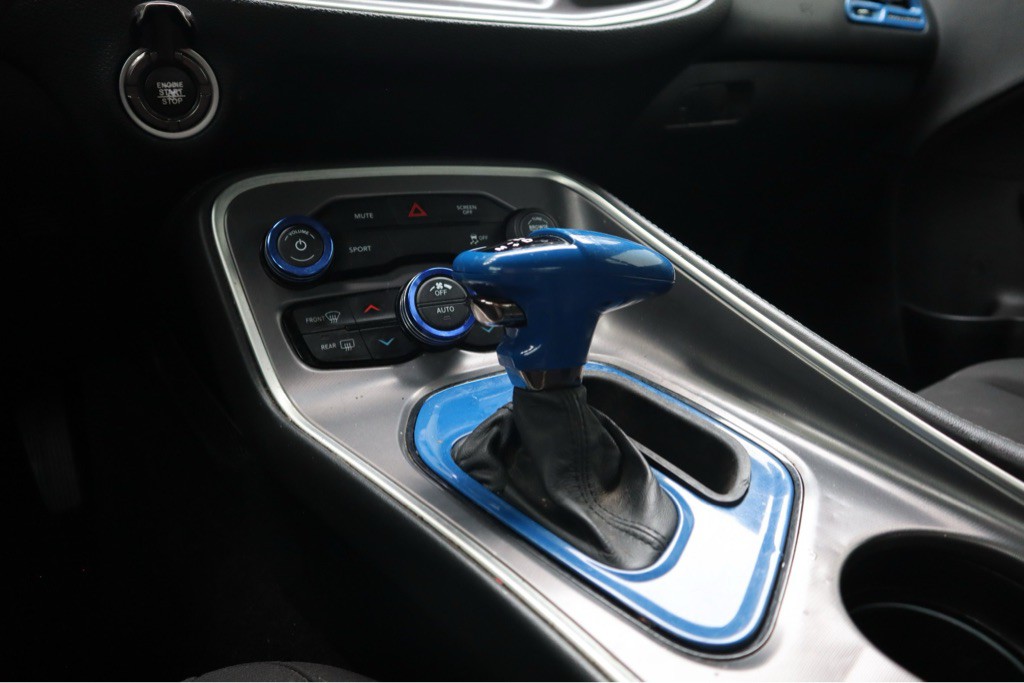2019 Dodge Challenger Image 11