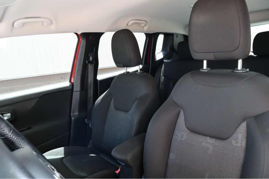 2017 Jeep Renegade Image 9