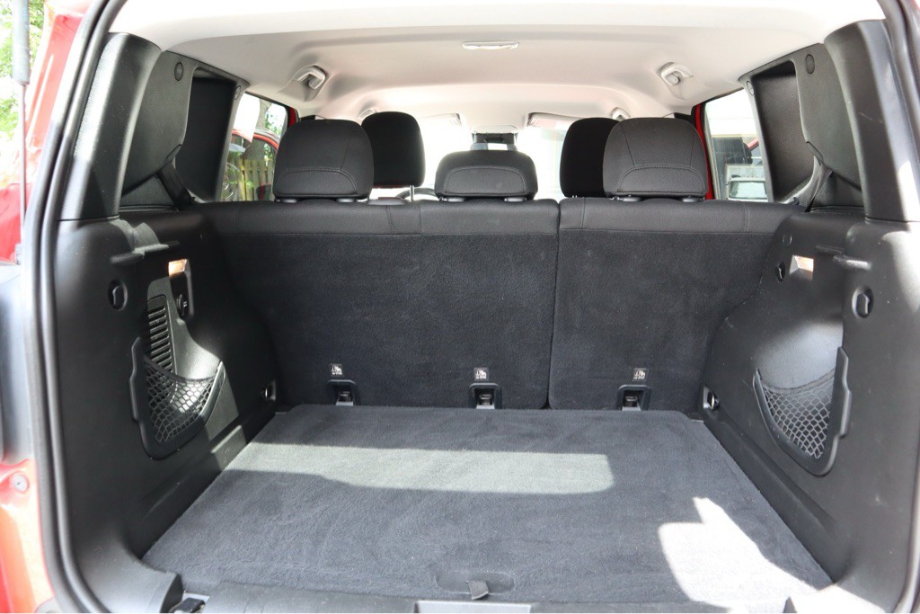 2017 Jeep Renegade Image 13