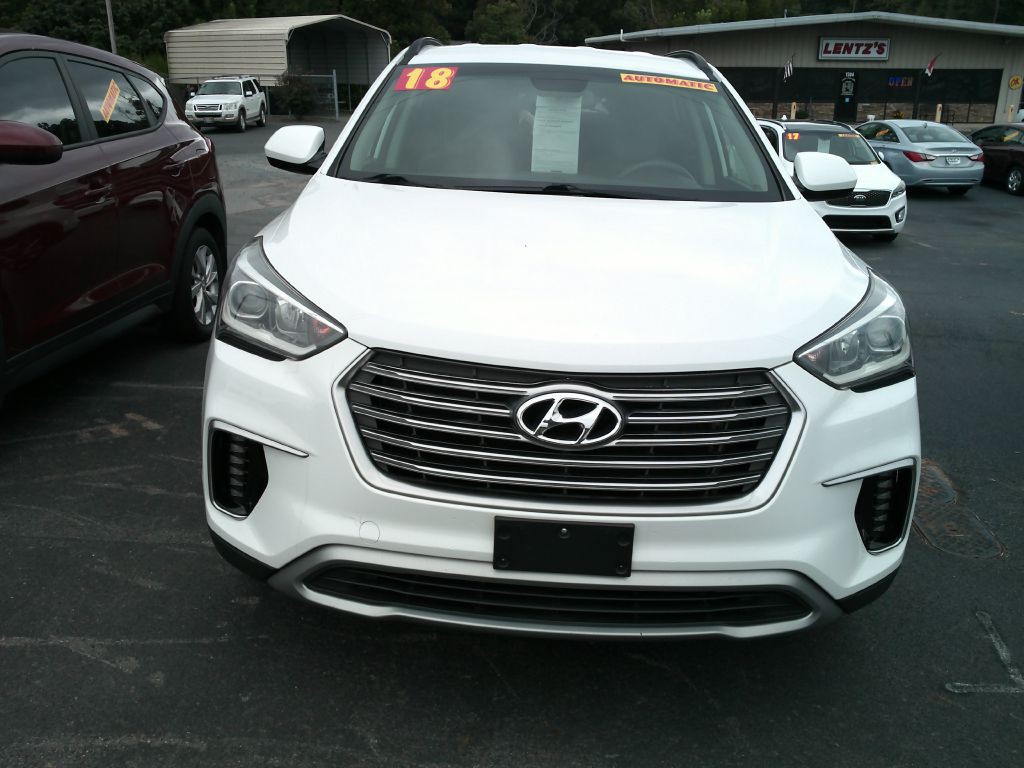 2018 Hyundai Santa Fe Image 2