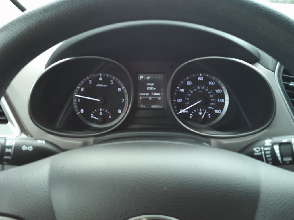 2018 Hyundai Santa Fe Image 11
