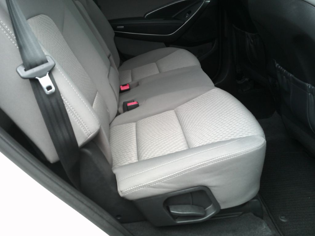 2018 Hyundai Santa Fe Image 19
