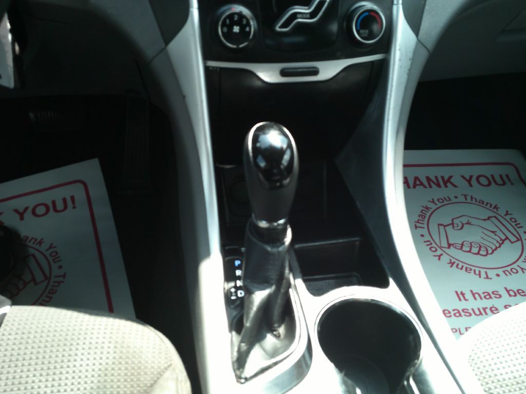 2013 Hyundai Sonata Image 13
