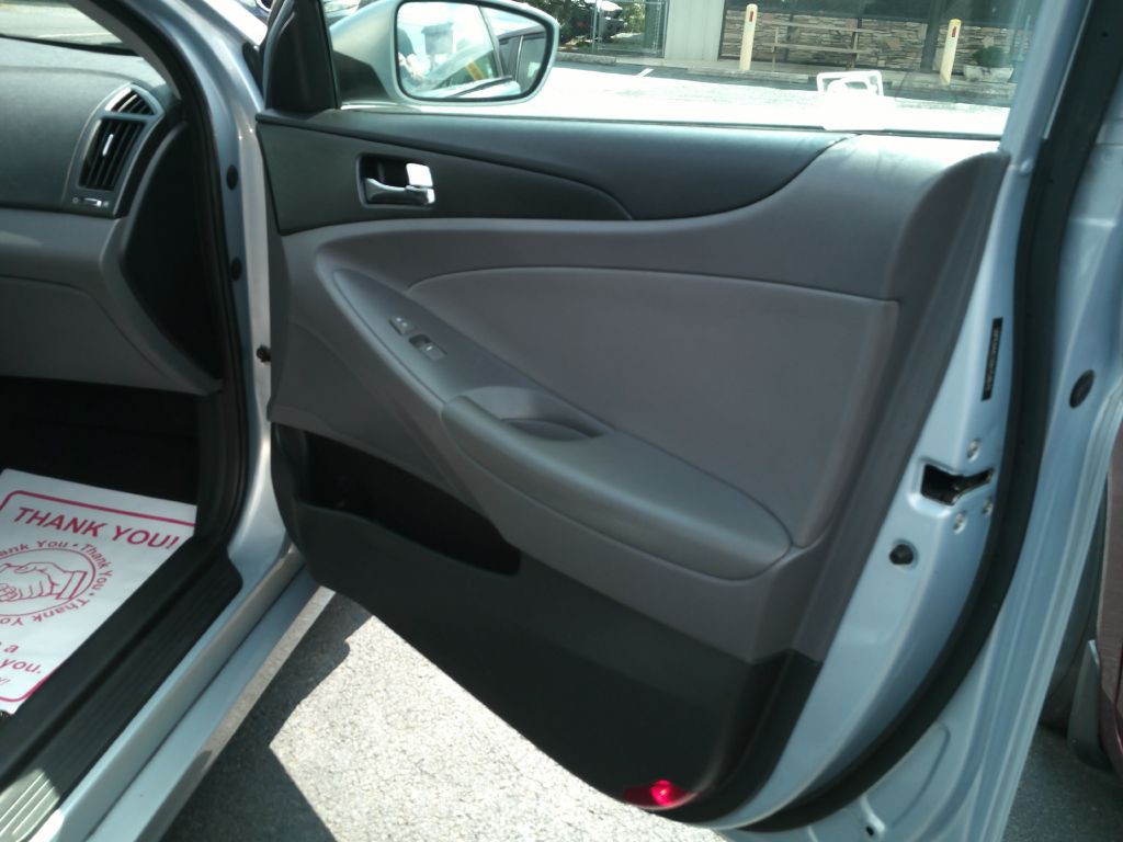 2013 Hyundai Sonata Image 15