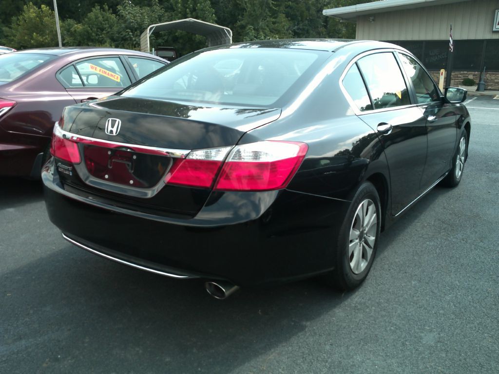2015 Honda Accord Image 4