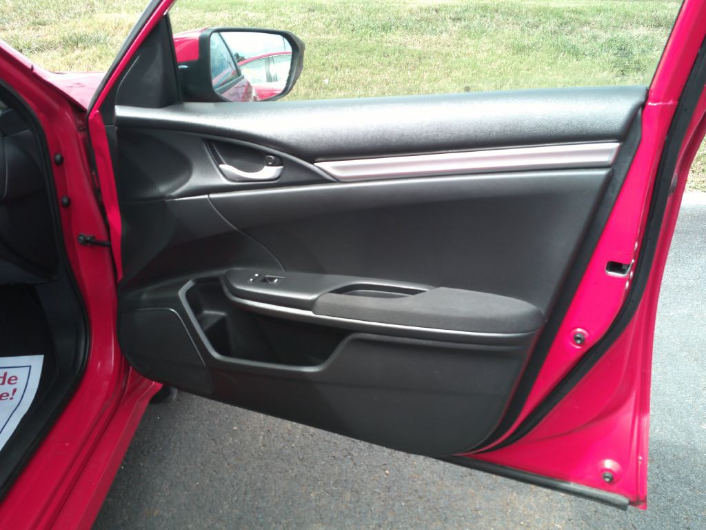 2017 Honda Civic Image 18