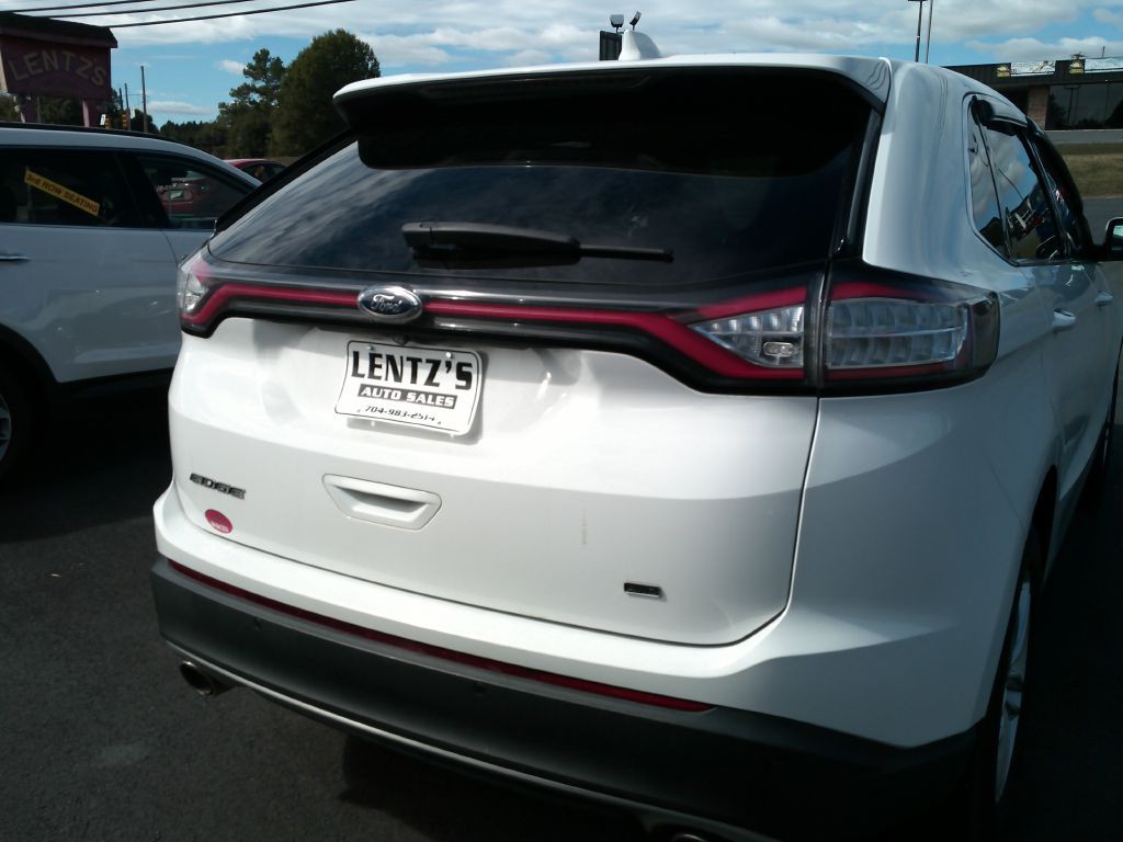 2016 Ford Edge Image 5