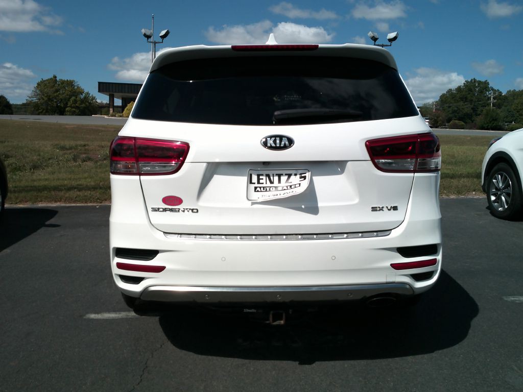 2017 Kia Sorento Image 7