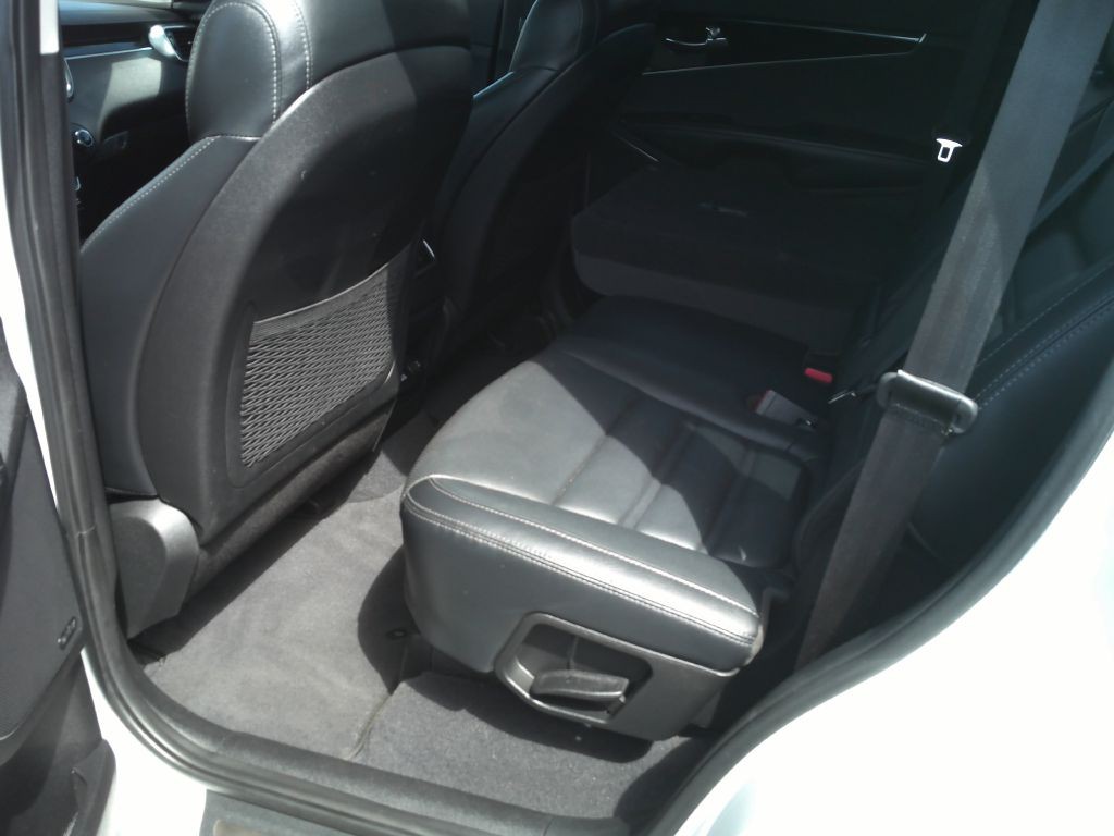 2017 Kia Sorento Image 23