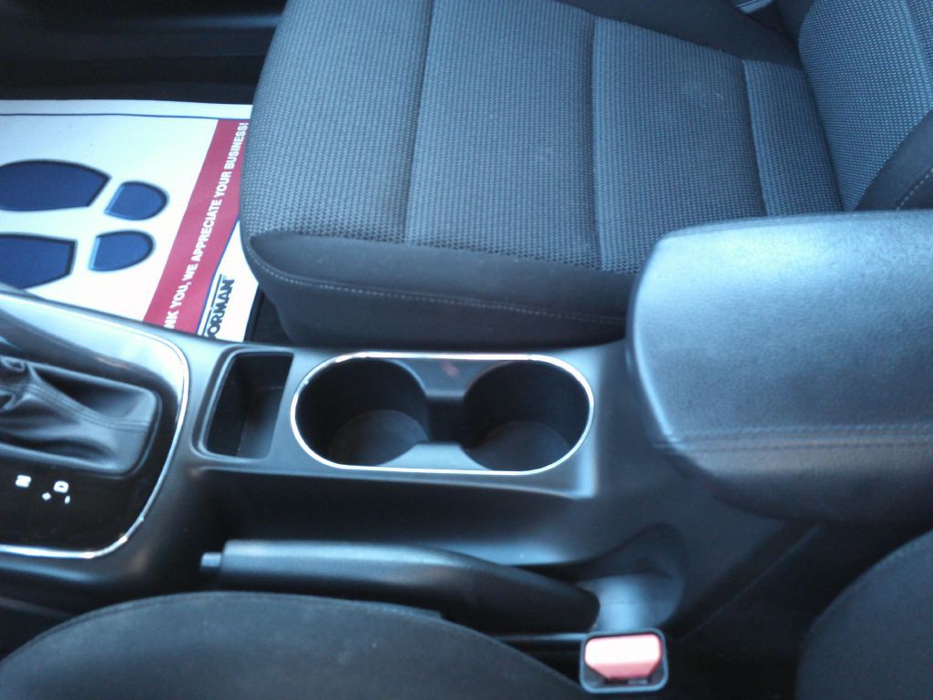 2017 Kia Forte Image 14