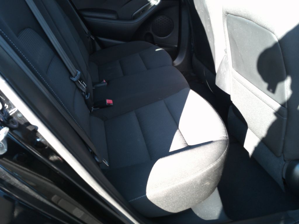 2017 Kia Forte Image 18