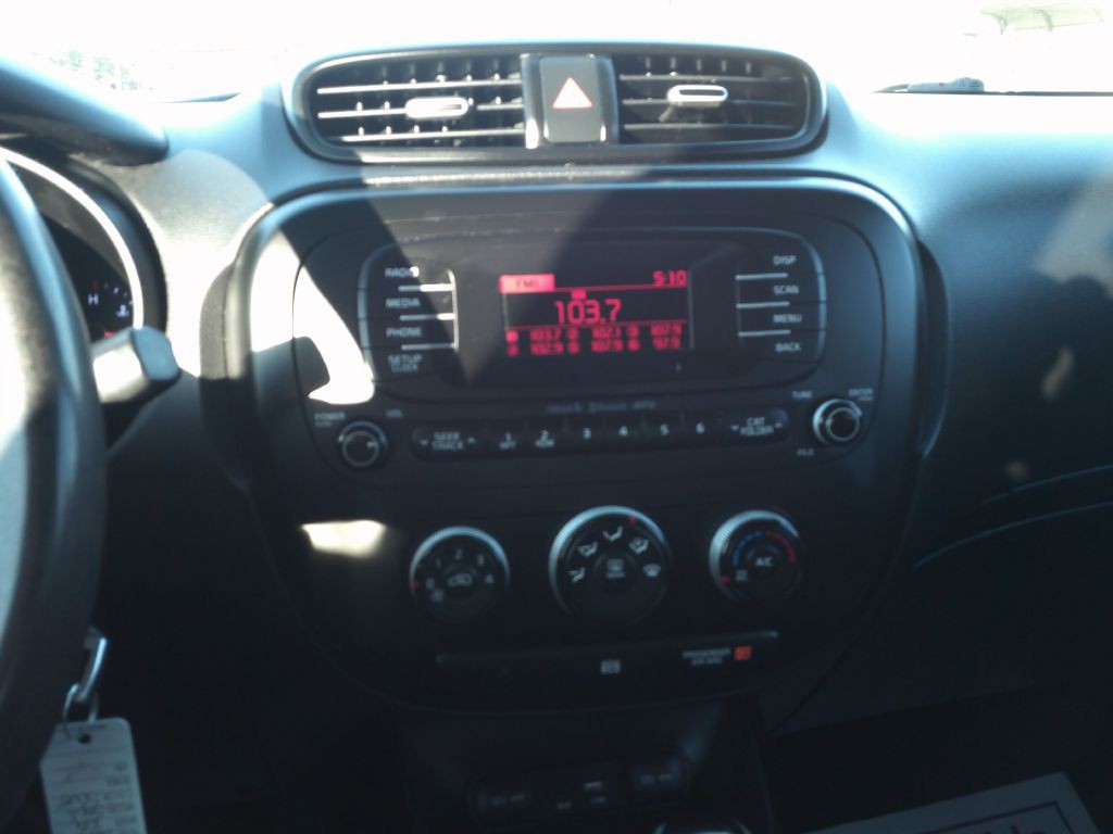 2016 Kia Soul Image 13