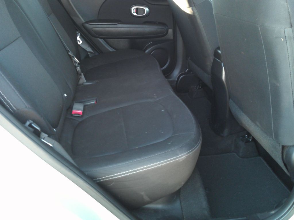 2016 Kia Soul Image 19