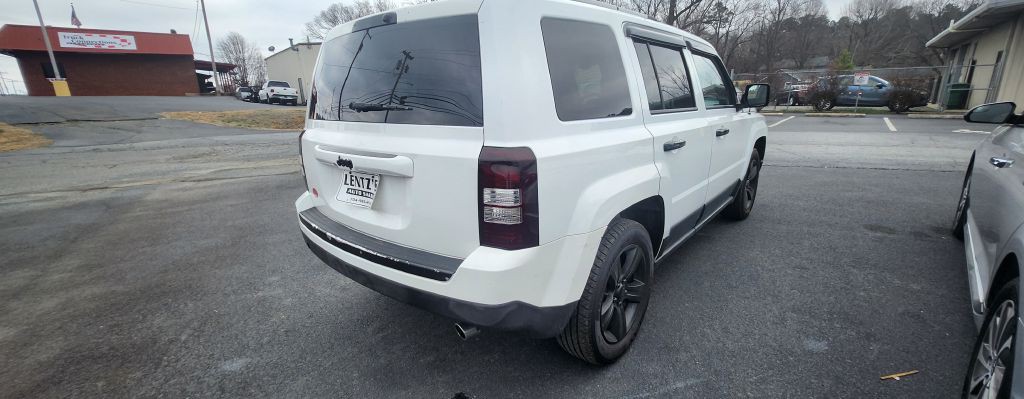 2016 Jeep Patriot Image 2