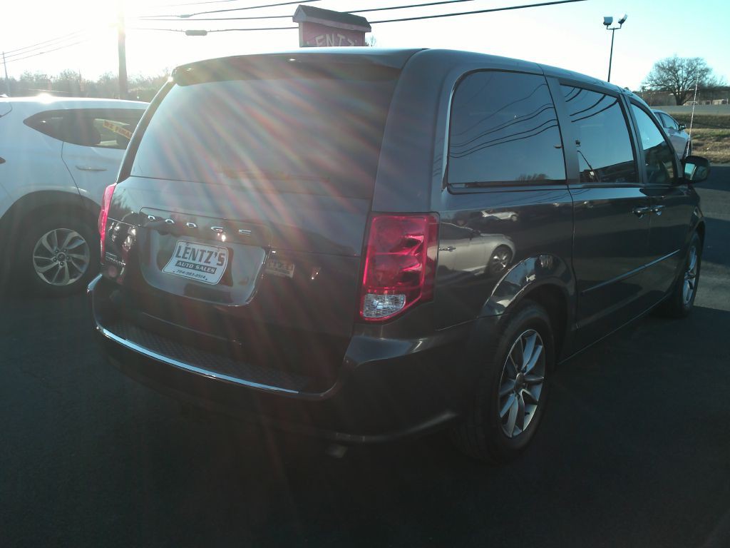 2015 Dodge Grand Caravan Image 4