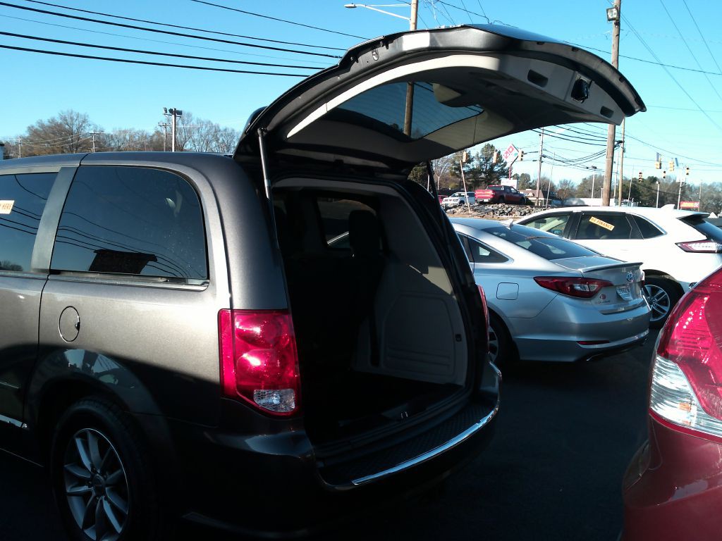 2015 Dodge Grand Caravan Image 5