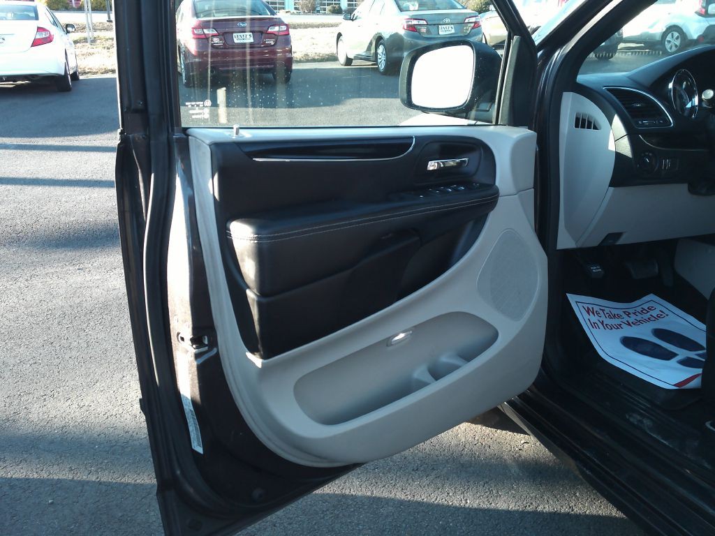 2015 Dodge Grand Caravan Image 7