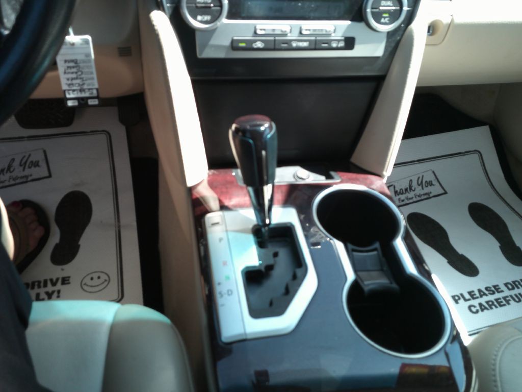 2012 Toyota Camry Image 13