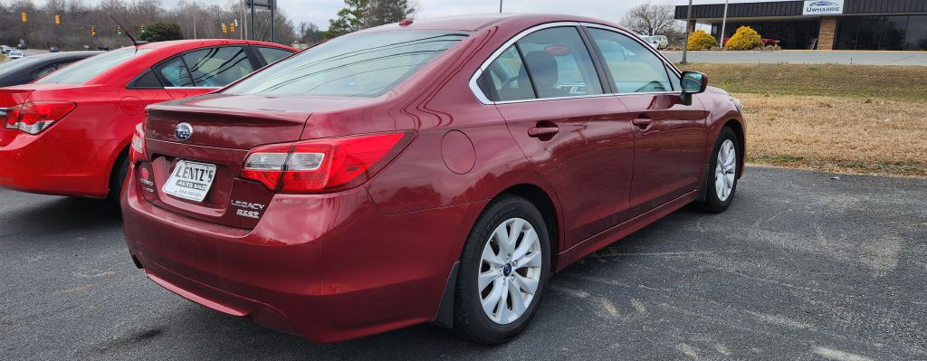 2015 Subaru Legacy Image 2