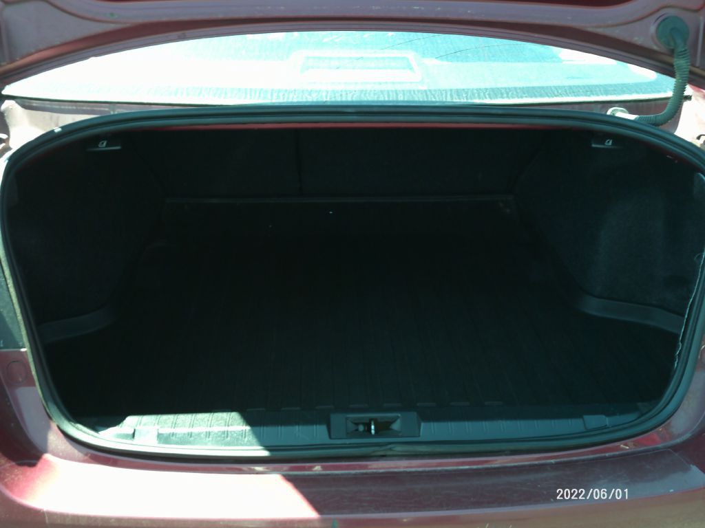 2015 Subaru Legacy Image 7