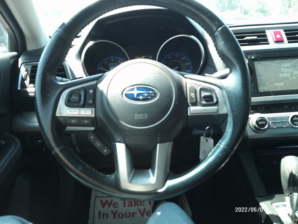 2015 Subaru Legacy Image 12