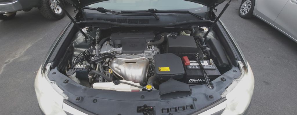 2014 Toyota Camry Image 9