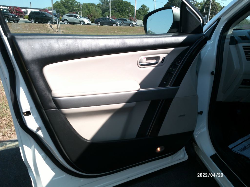 2011 Mazda CX-9 Image 9