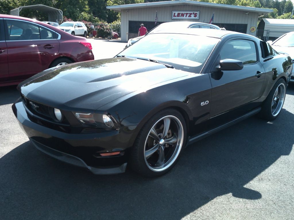 2012 Ford Mustang Image 1