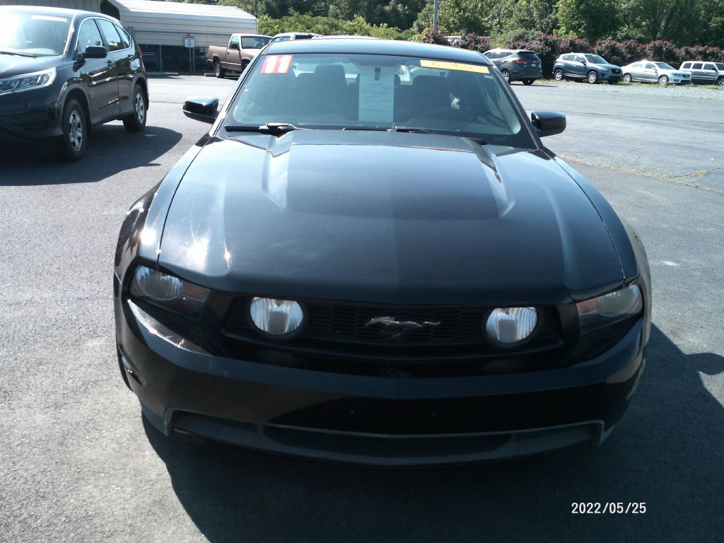 2012 Ford Mustang Image 2