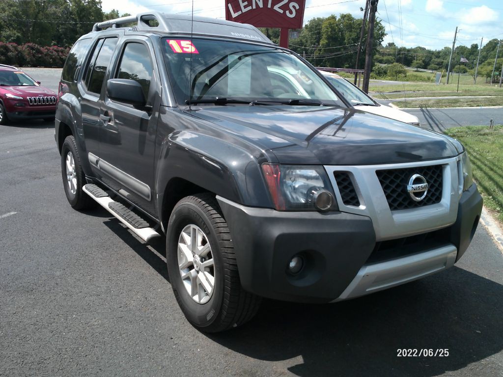 2015 Nissan Xterra Image 3