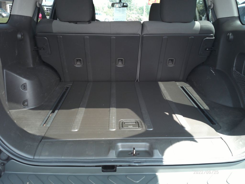 2015 Nissan Xterra Image 7