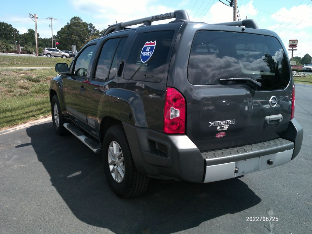 2015 Nissan Xterra Image 8