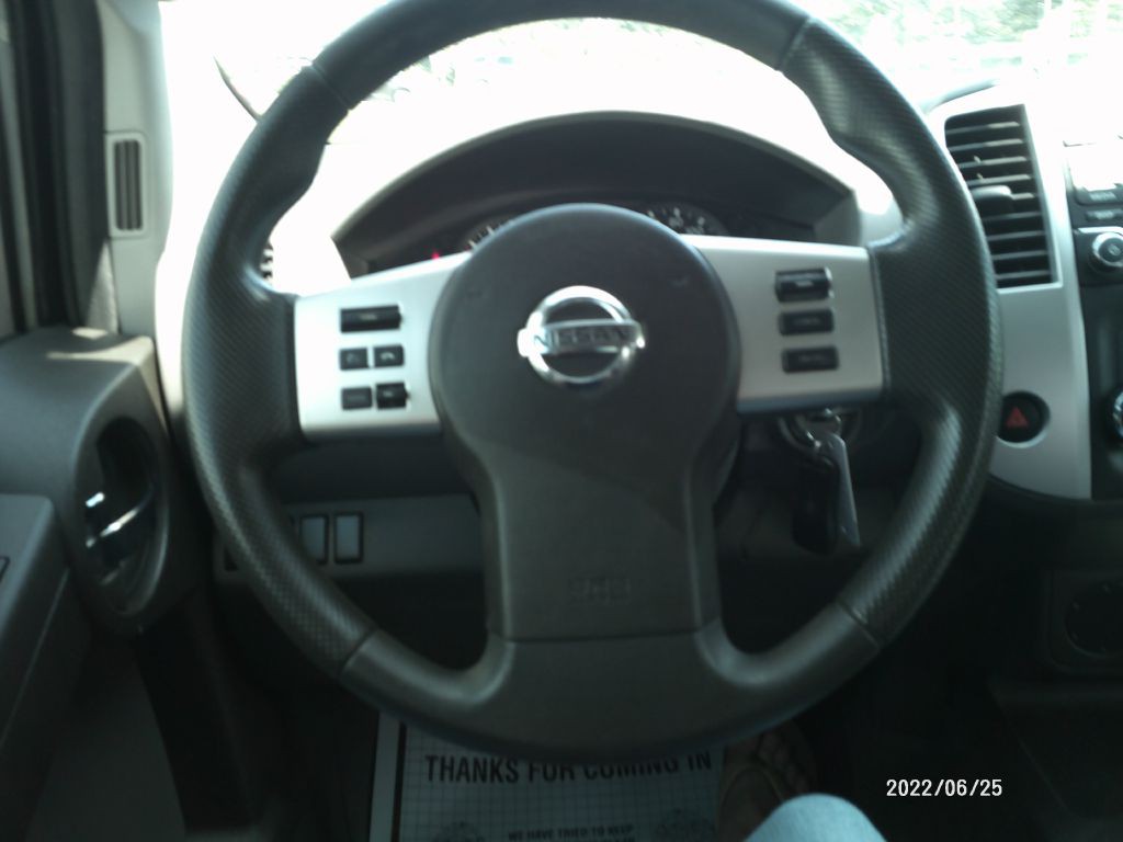 2015 Nissan Xterra Image 11